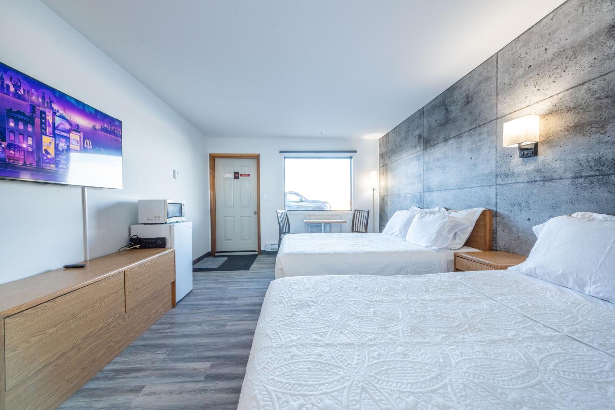 Blue Horse Motel Beiseker Екстериор снимка